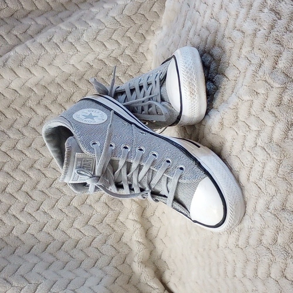 Converse chuck Taylor all star Madison mid sneaker grey (women's size 6)